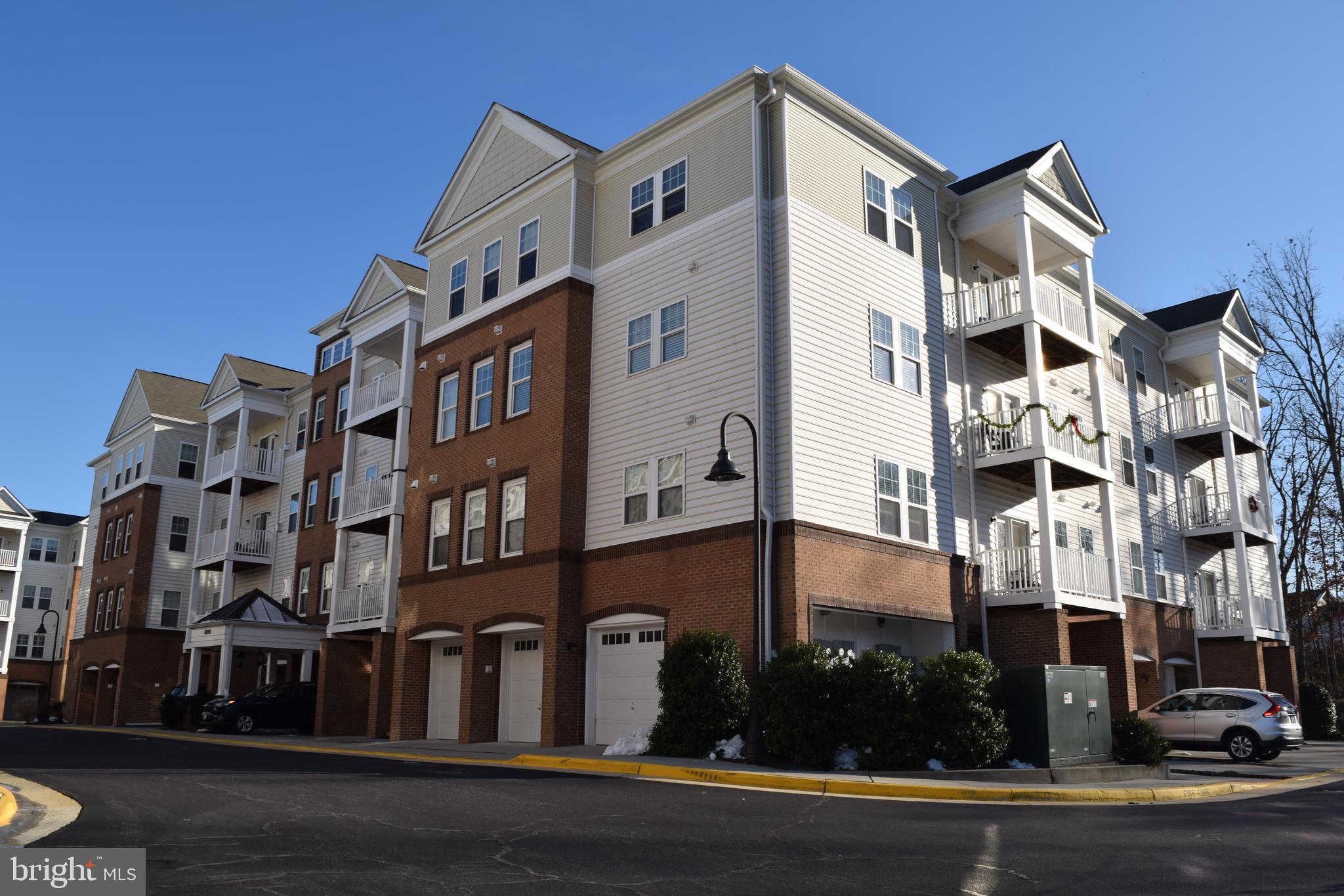 BROADLANDS - Residential