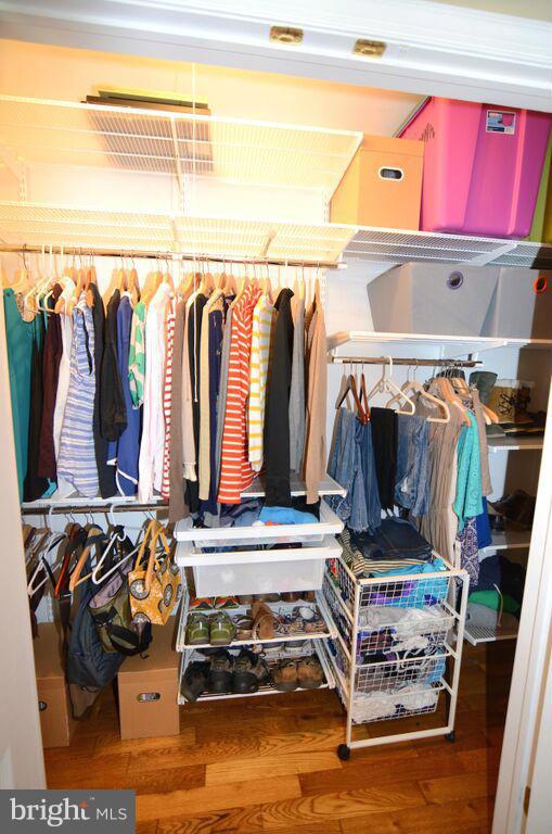 FAIRLINGTON - Residential