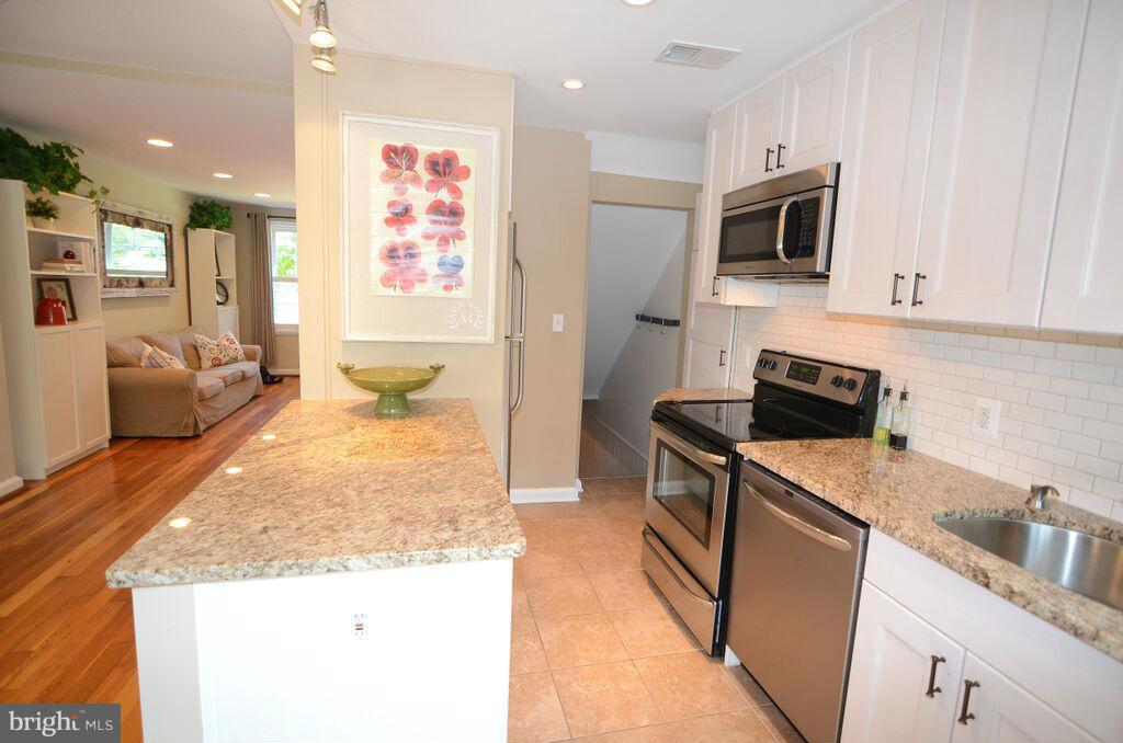 FAIRLINGTON - Residential