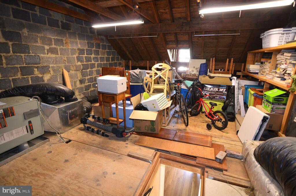 FAIRLINGTON - Residential