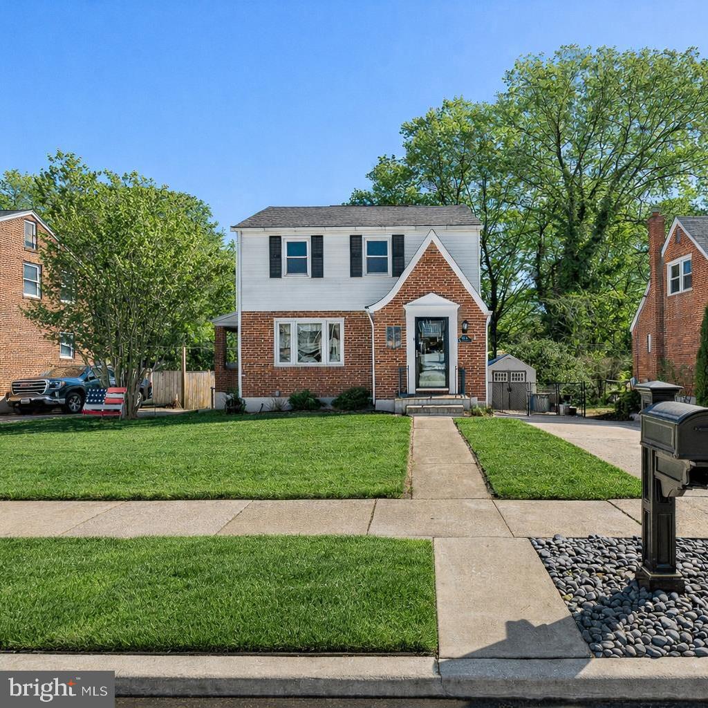 HILLBROOK - Residential