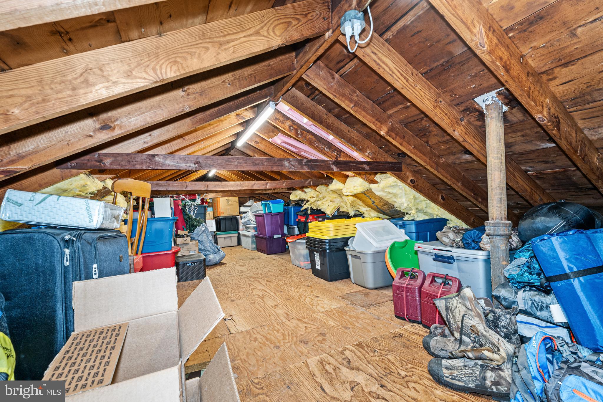 HILLBROOK - Residential