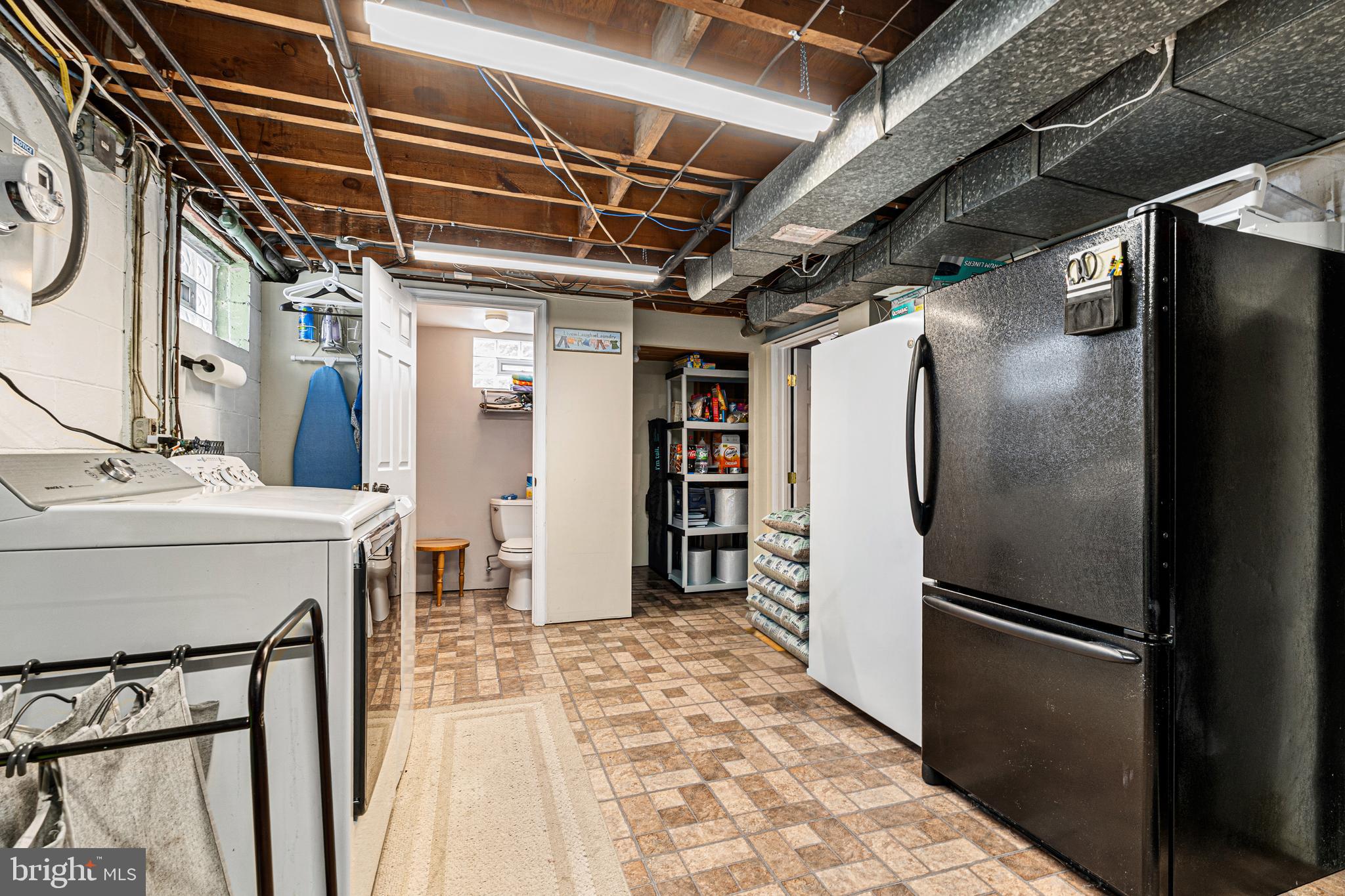 HILLBROOK - Residential