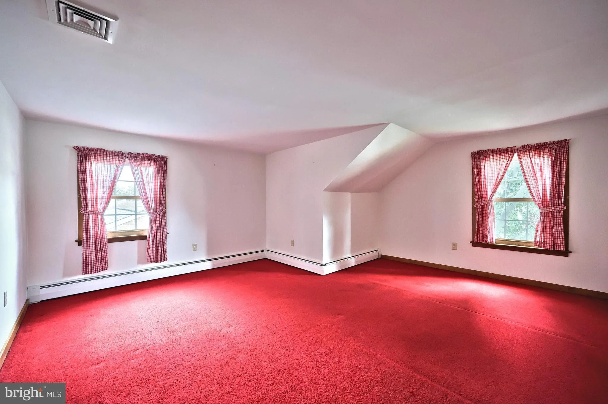 Hanover, Pennsylvania 17331, United States, 4 Bedrooms Bedrooms, ,2 BathroomsBathrooms,Residential,Coming Soon,216859