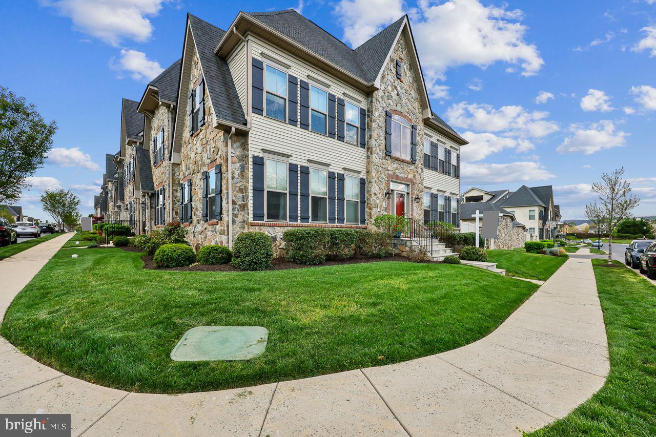 WORMANS MILL - Residential