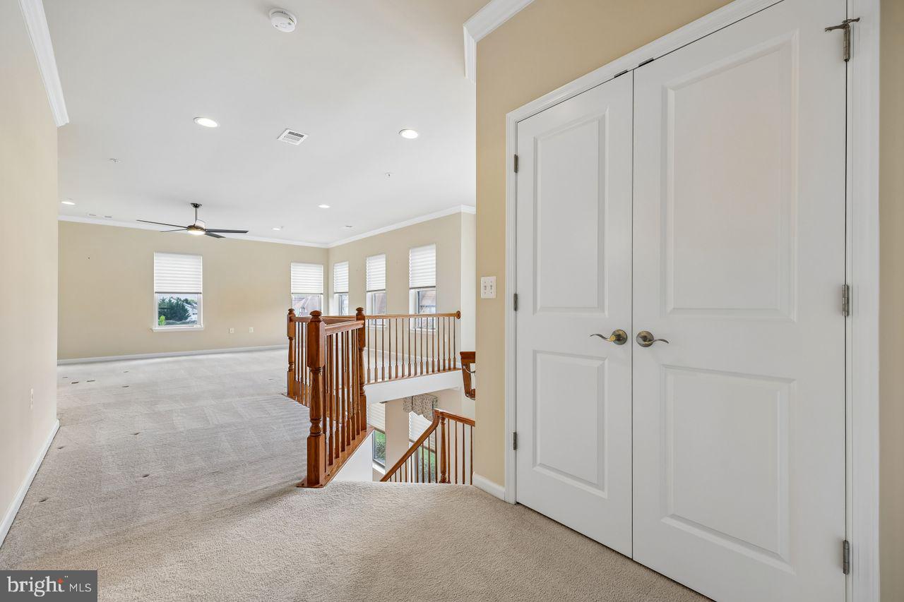 WORMANS MILL - Residential