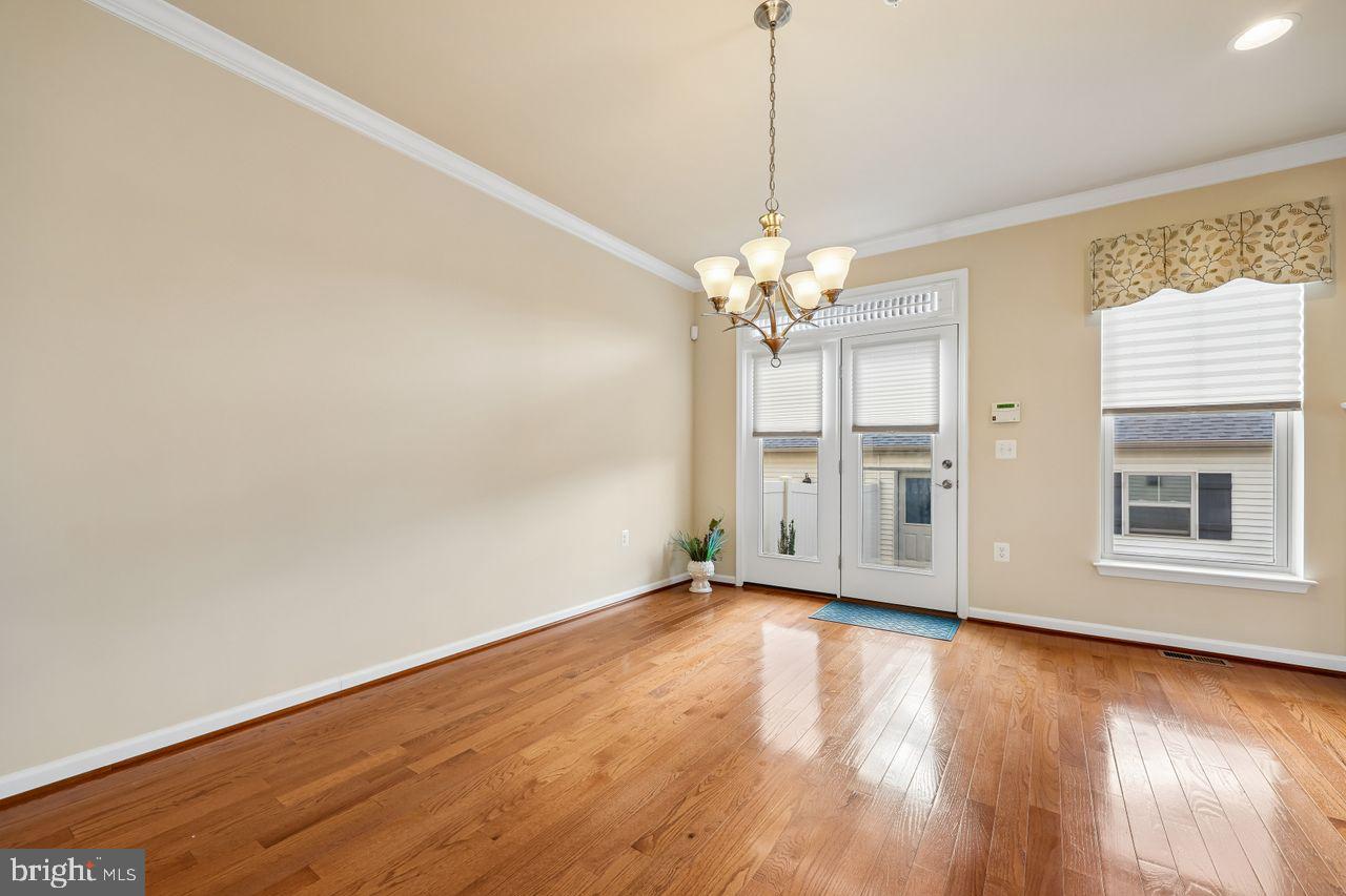 WORMANS MILL - Residential