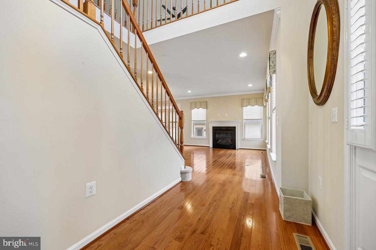 WORMANS MILL - Residential