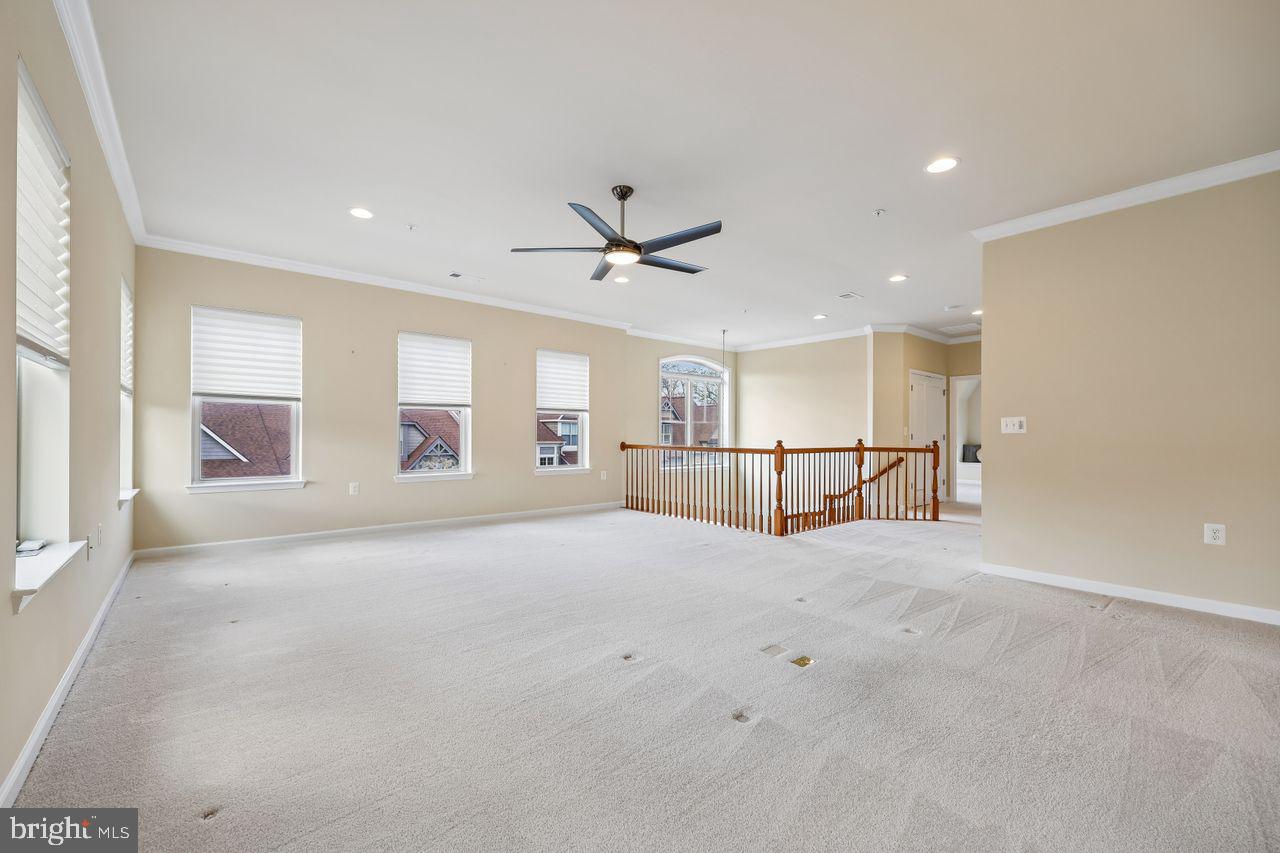 WORMANS MILL - Residential