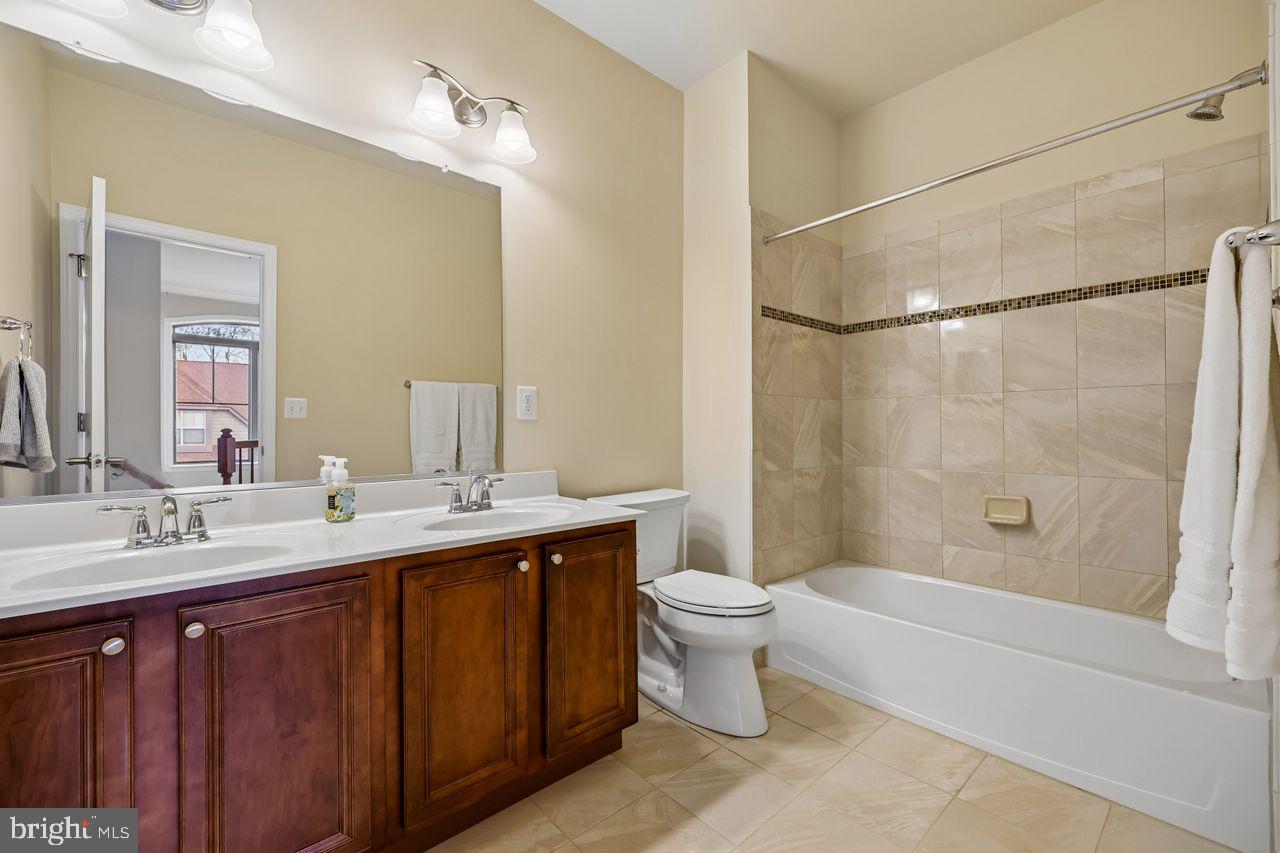 WORMANS MILL - Residential