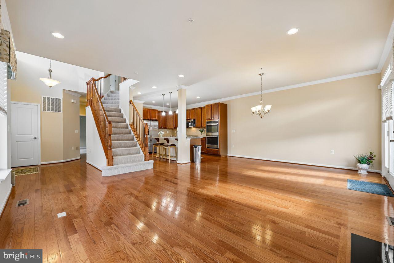 WORMANS MILL - Residential