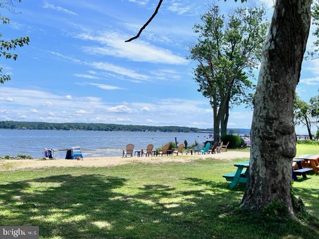 CHARLESTOWN MANOR - Residential