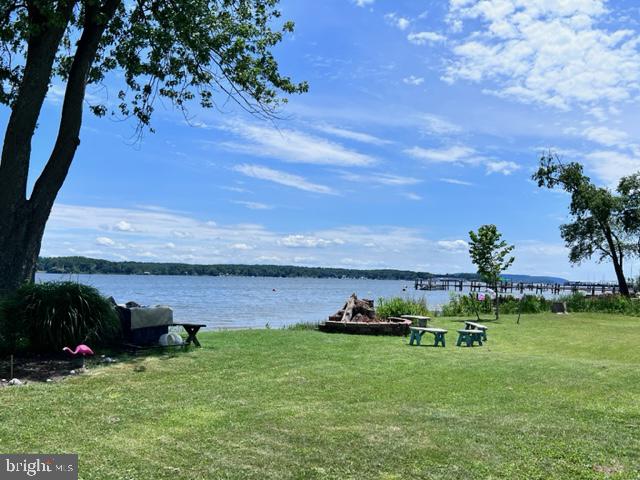 CHARLESTOWN MANOR - Residential