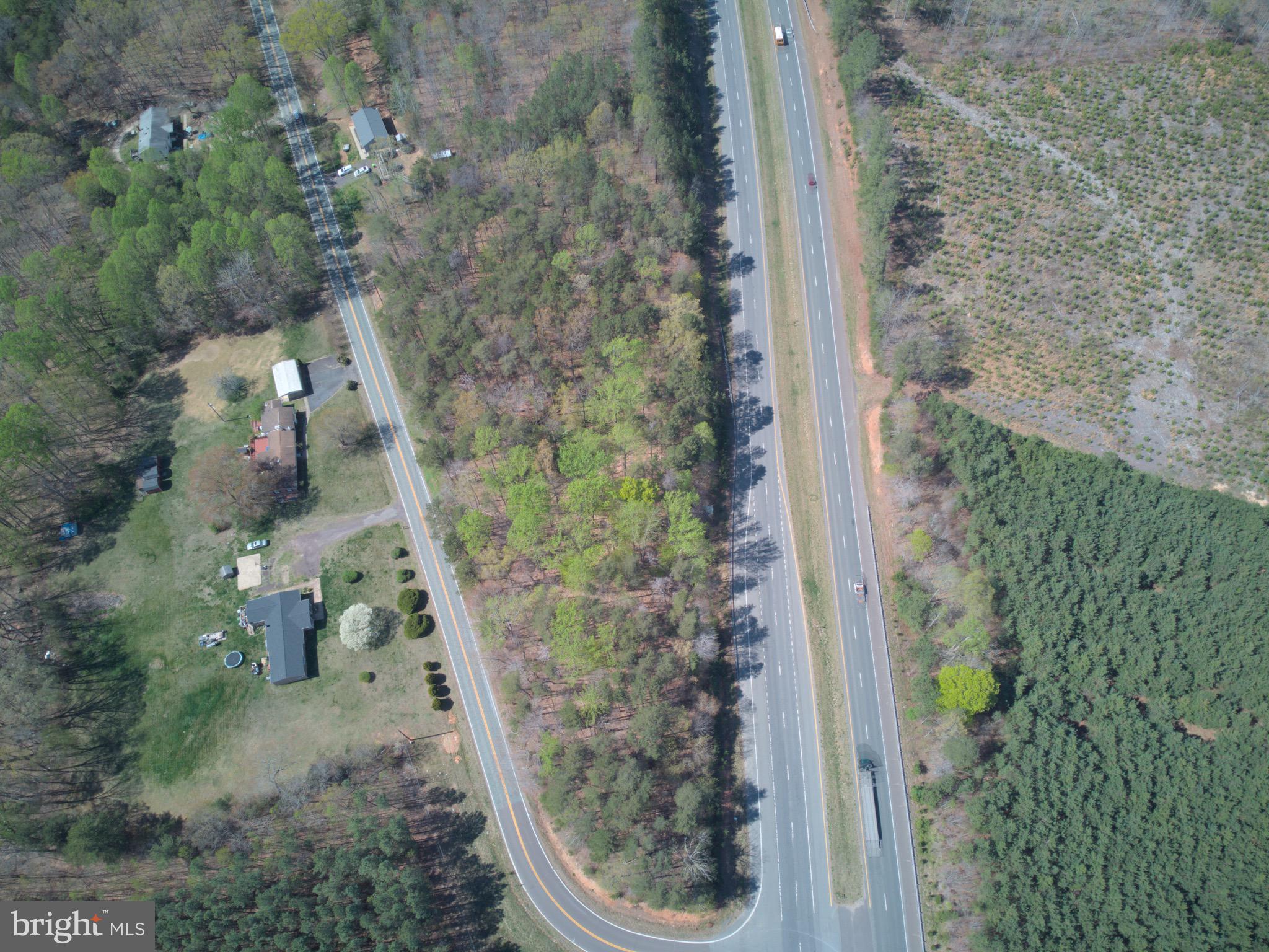 LIGNUM ROAD