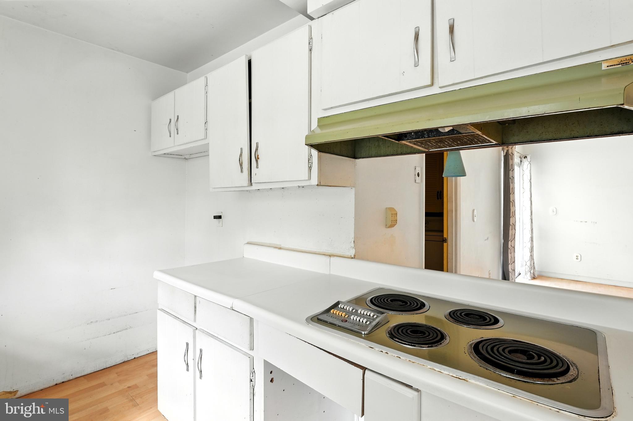 FAIRVIEW ACRES - Residential