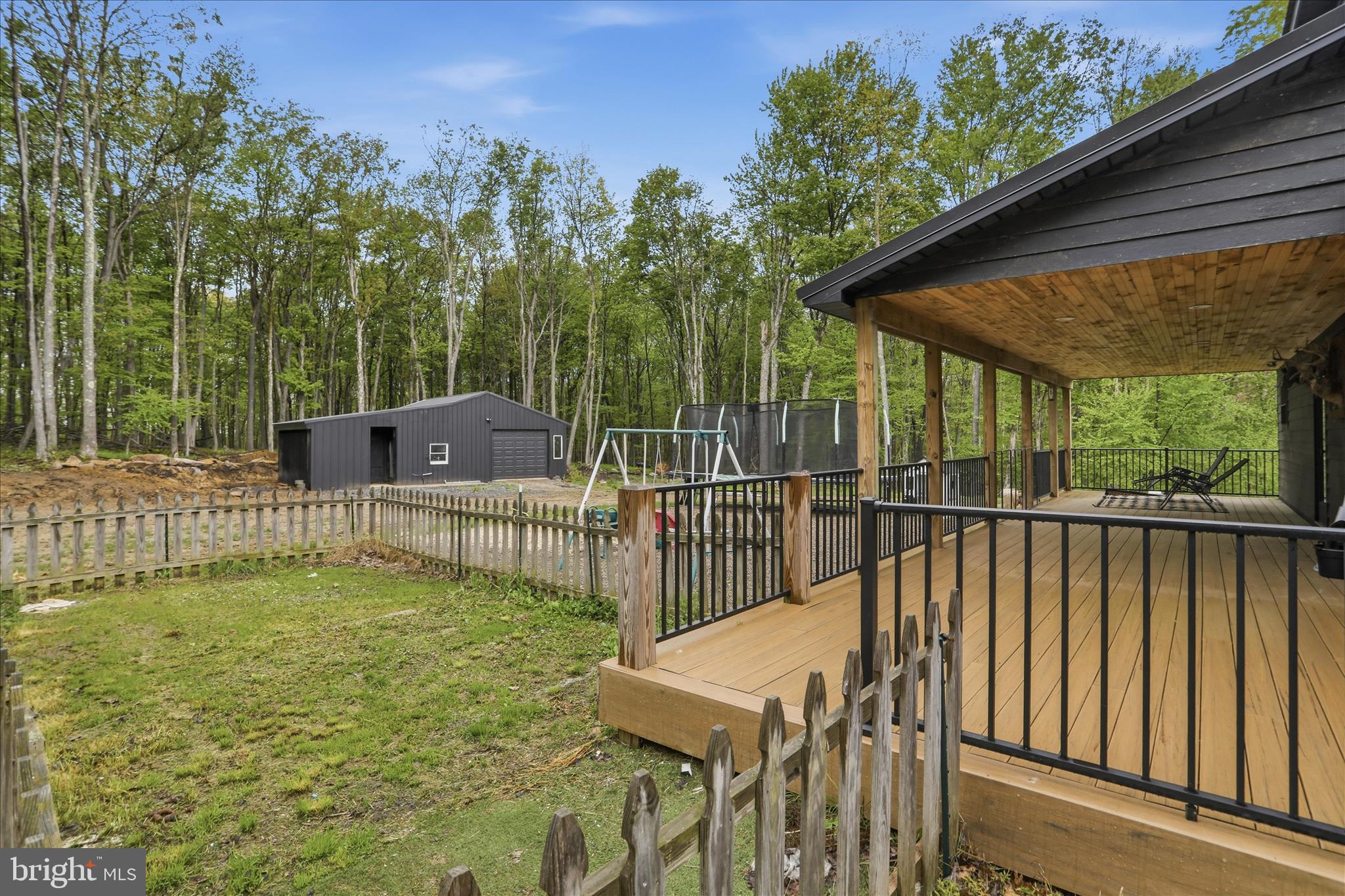 ACRES OF WHITETAIL - Residential
