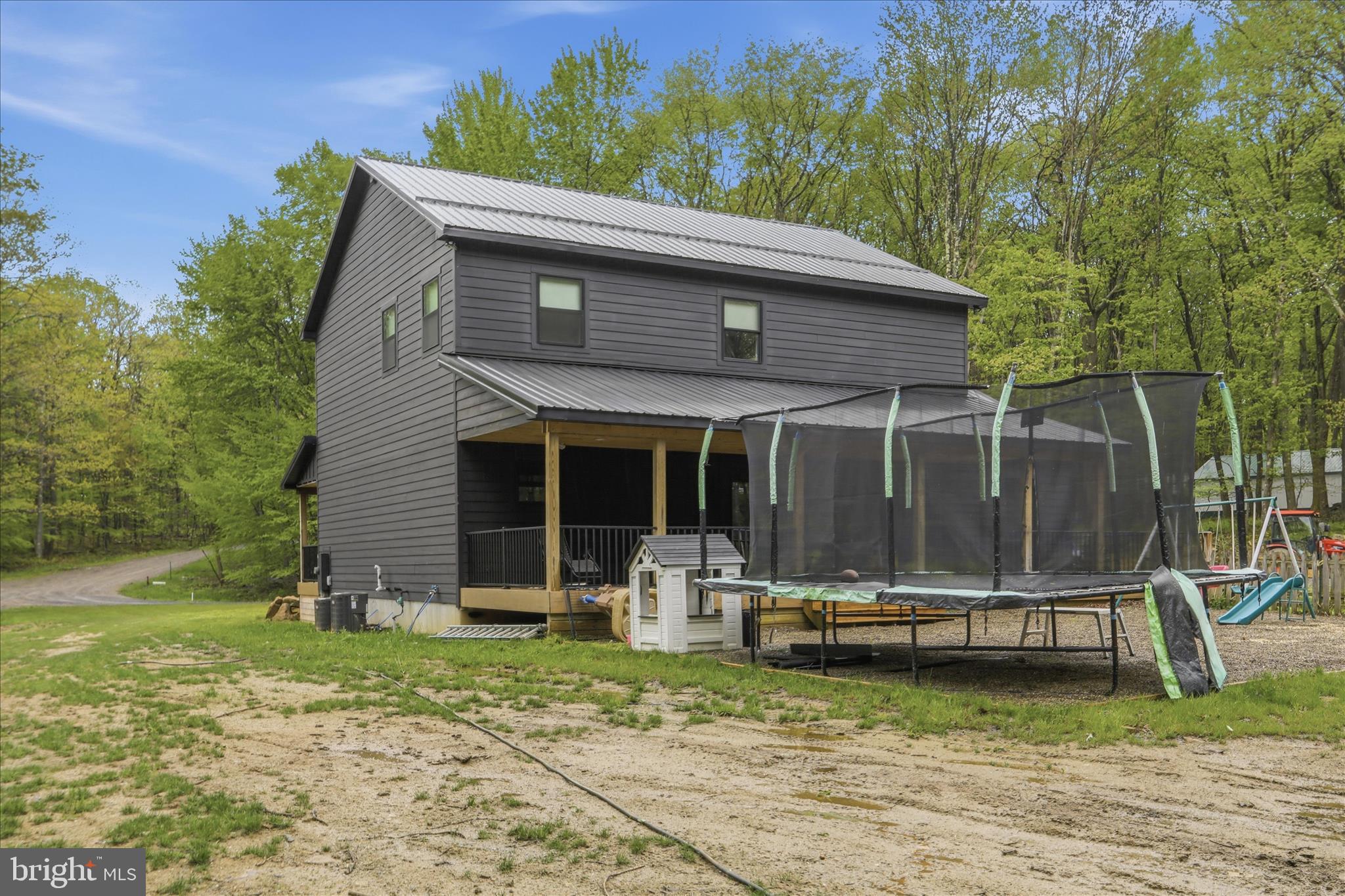 ACRES OF WHITETAIL - Residential