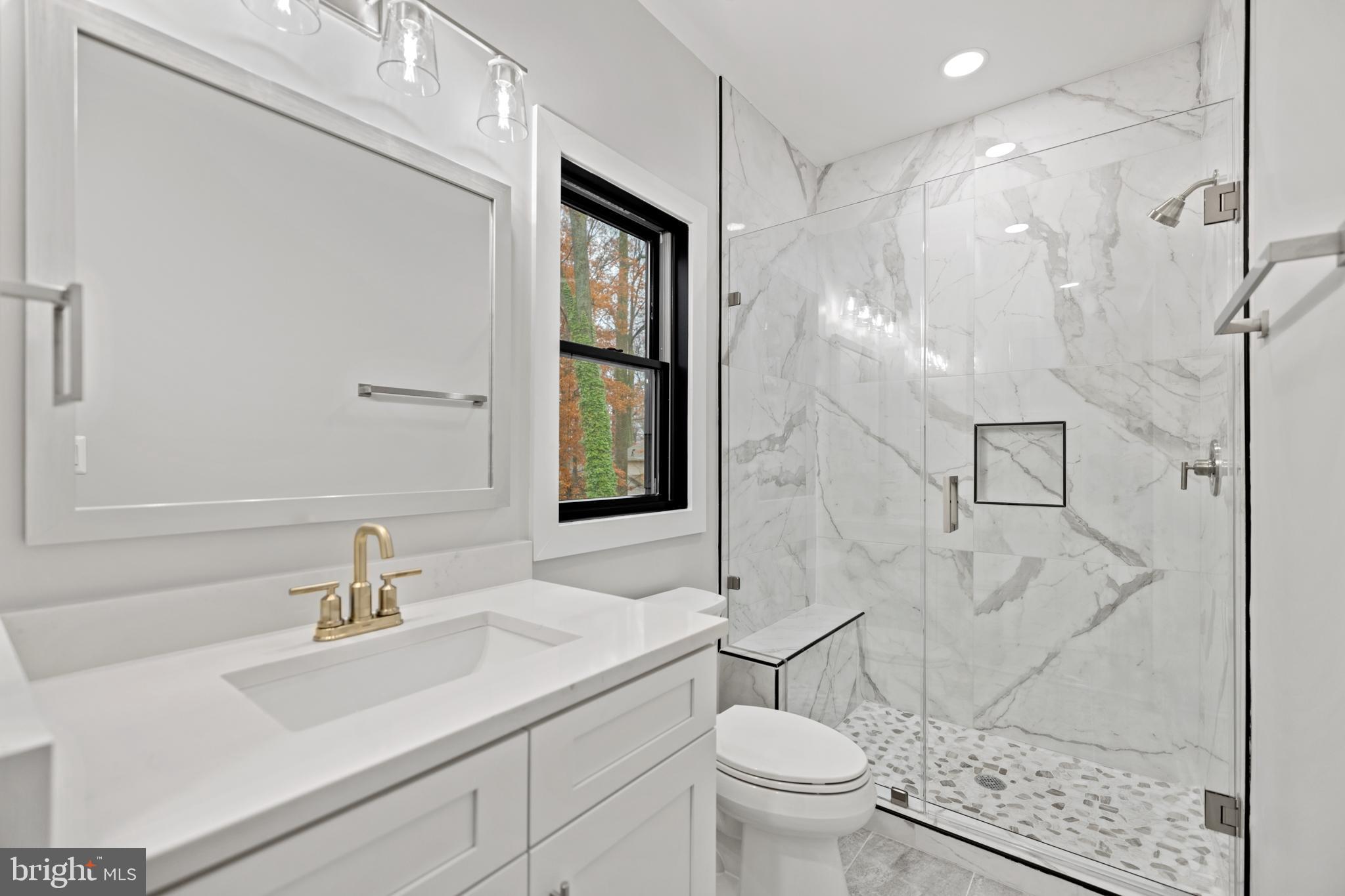 PICKETT ESTATES - Residential