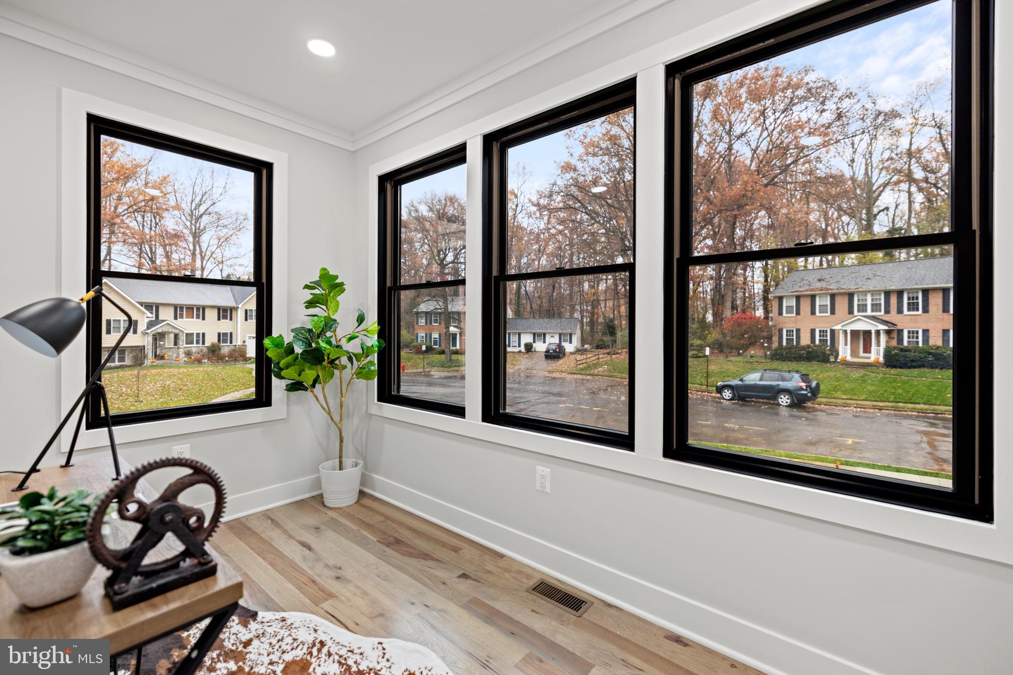 PICKETT ESTATES - Residential