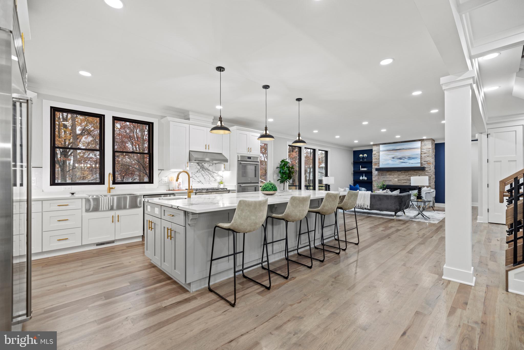 PICKETT ESTATES - Residential