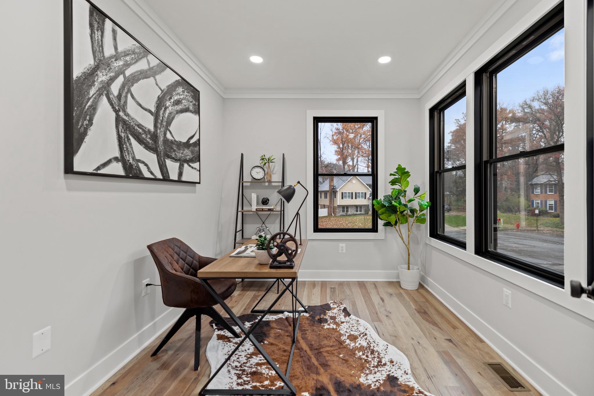 PICKETT ESTATES - Residential