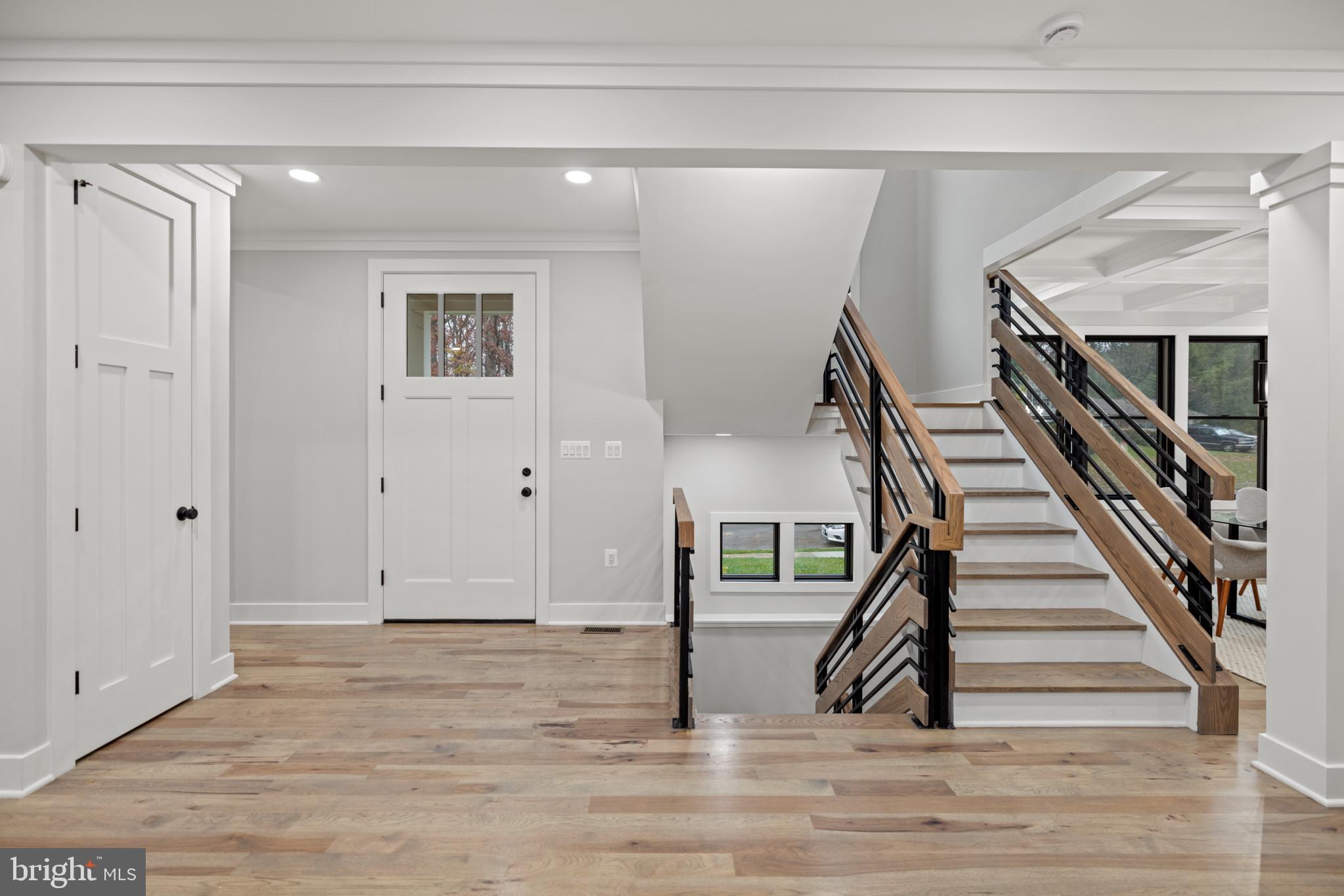 PICKETT ESTATES - Residential