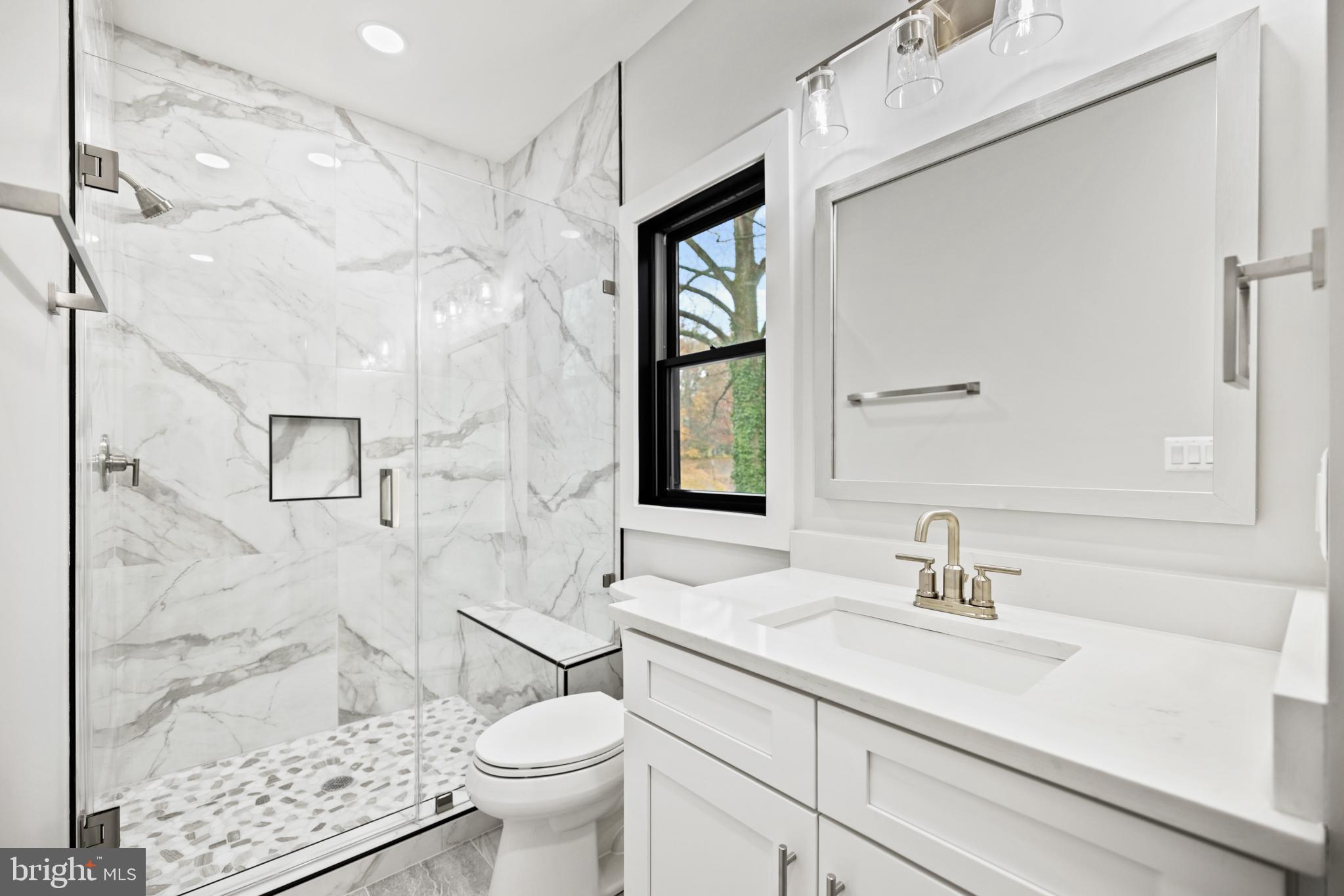 PICKETT ESTATES - Residential