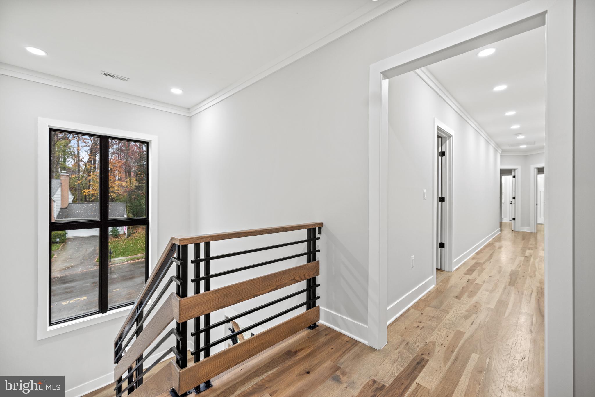 PICKETT ESTATES - Residential