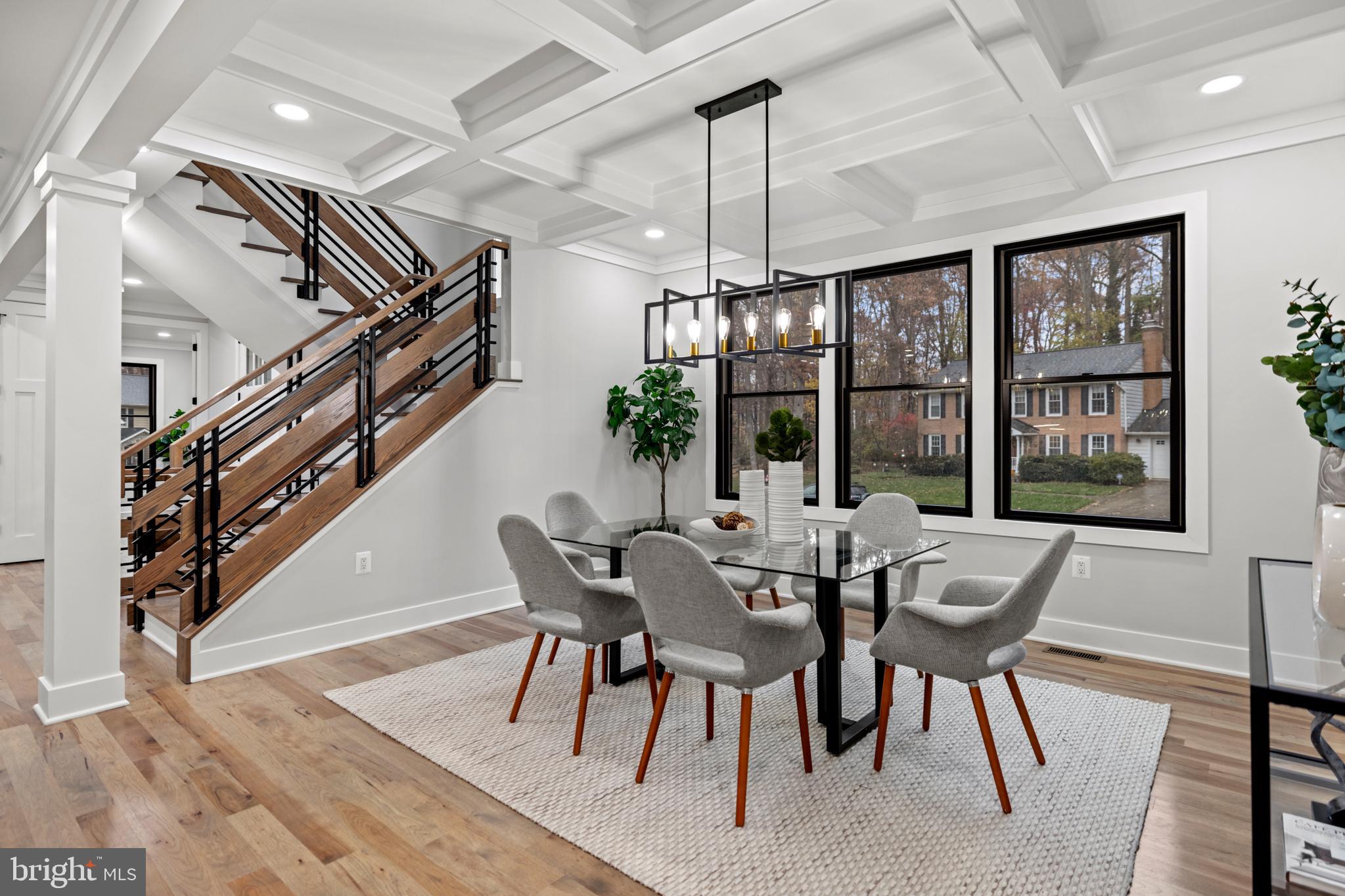 PICKETT ESTATES - Residential