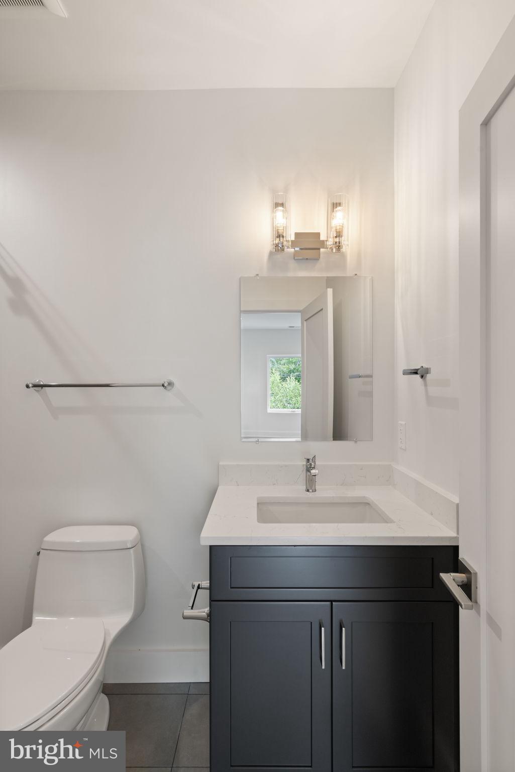 VIENNA WOODS - Residential