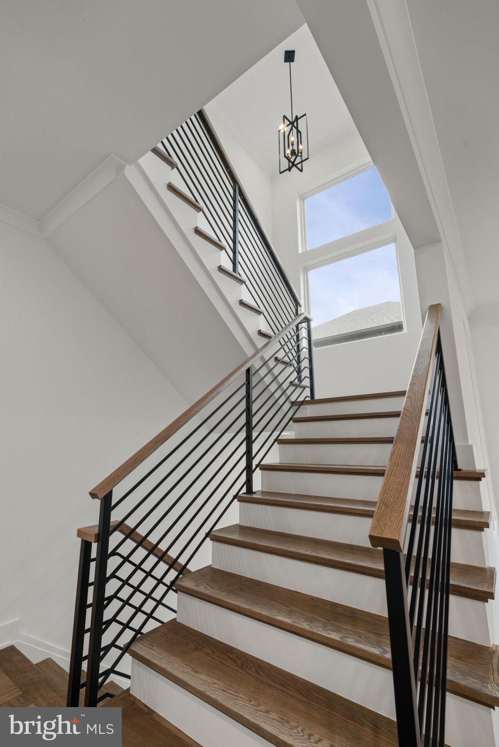 VIENNA WOODS - Residential