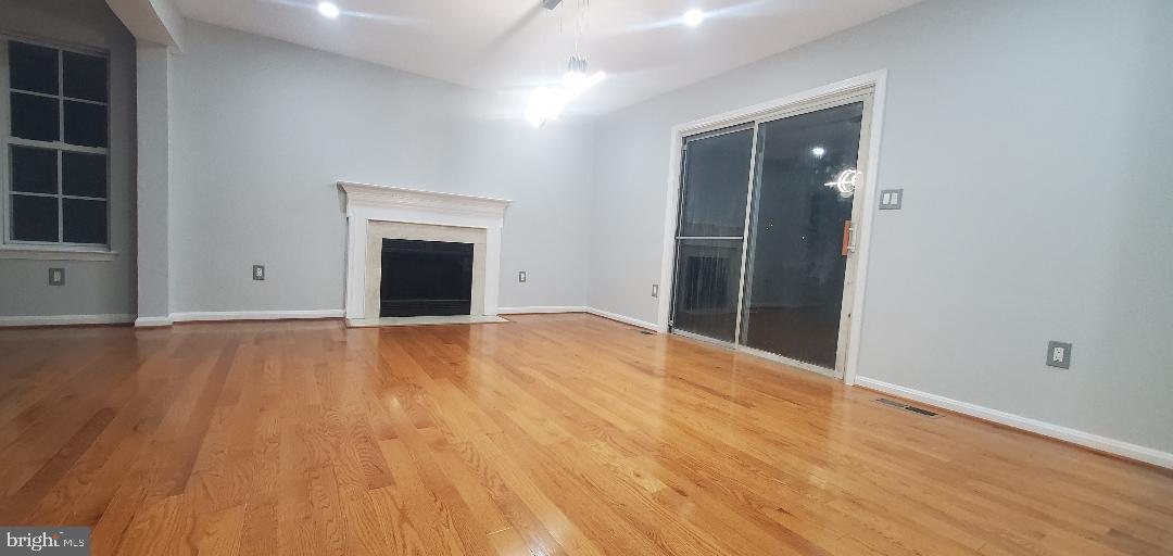 BARNABY KNOLLS PLAT 3 - Residential Lease