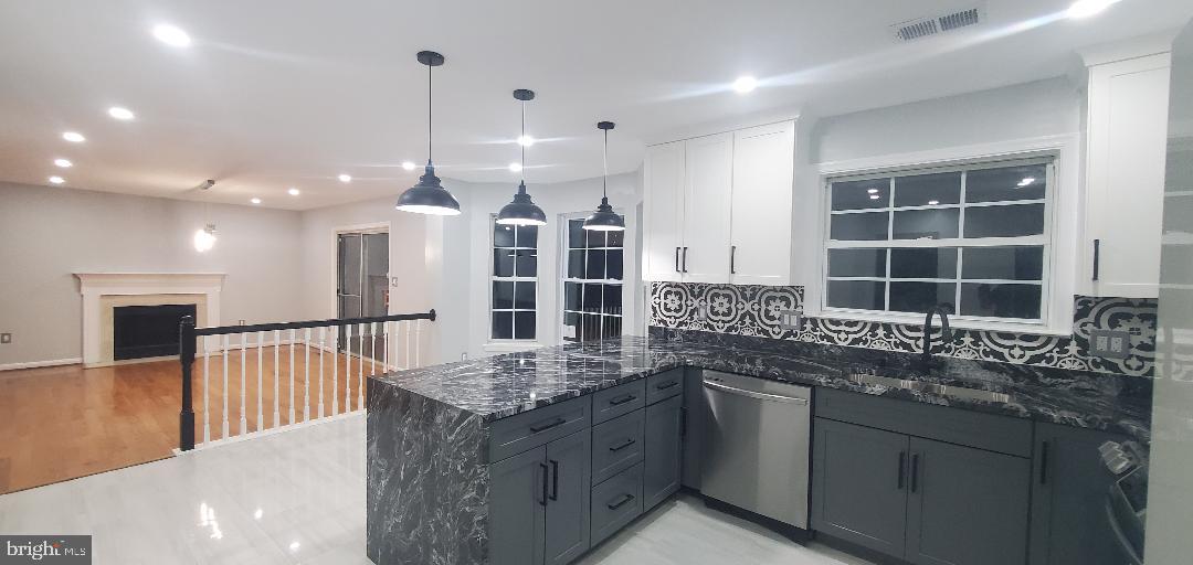 BARNABY KNOLLS PLAT 3 - Residential Lease