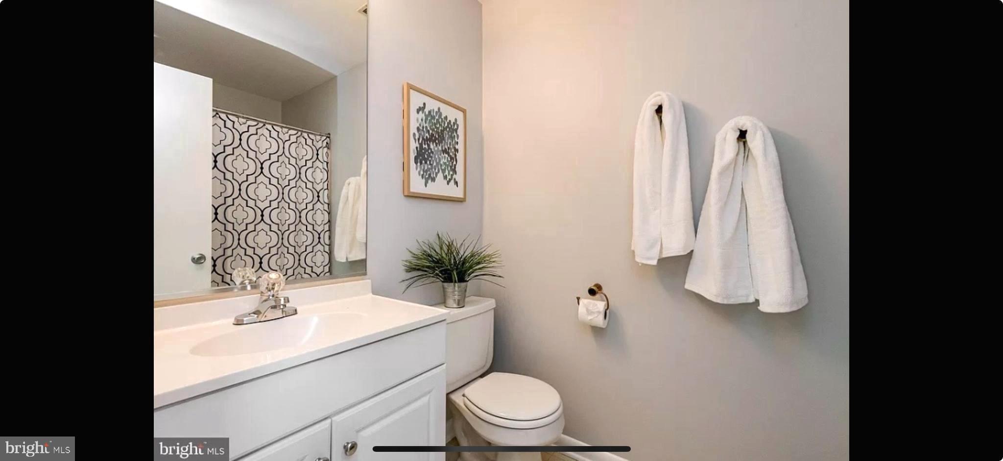 ANNAPOLIS OVERLOOK - Residential