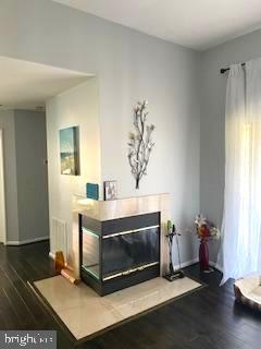 ANNAPOLIS OVERLOOK - Residential