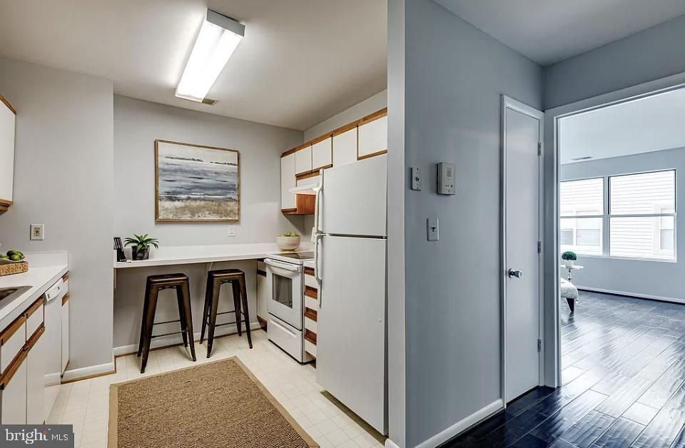 ANNAPOLIS OVERLOOK - Residential