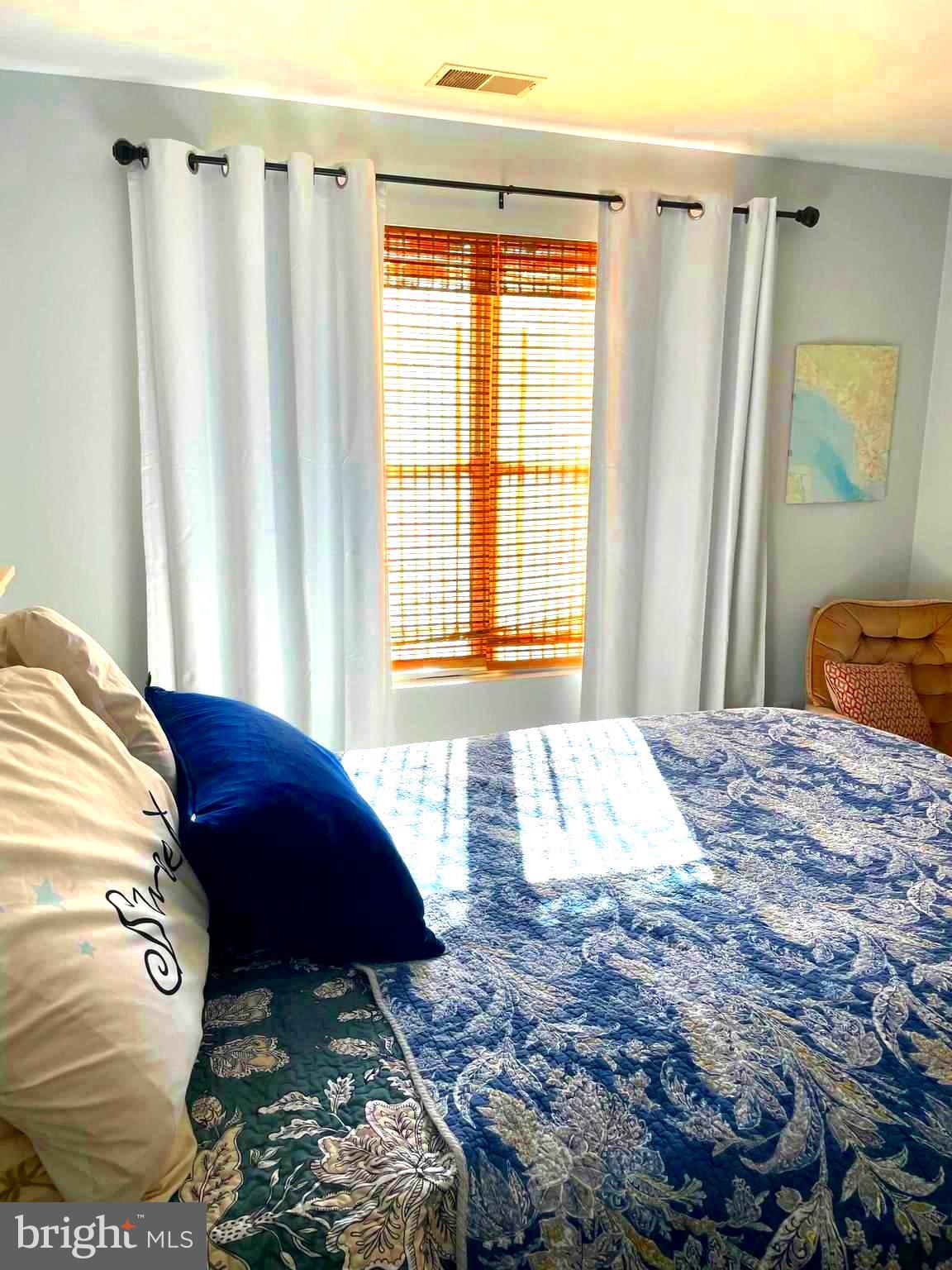 ANNAPOLIS OVERLOOK - Residential