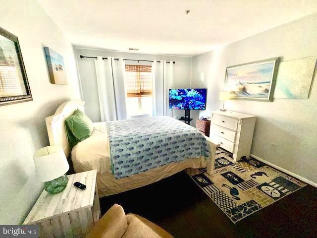 ANNAPOLIS OVERLOOK - Residential