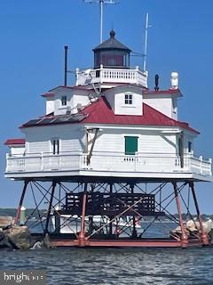 ANNAPOLIS OVERLOOK - Residential