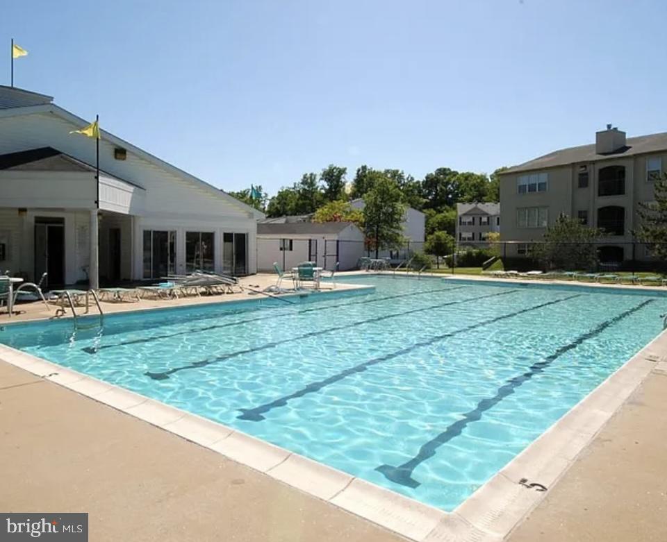 ANNAPOLIS OVERLOOK - Residential