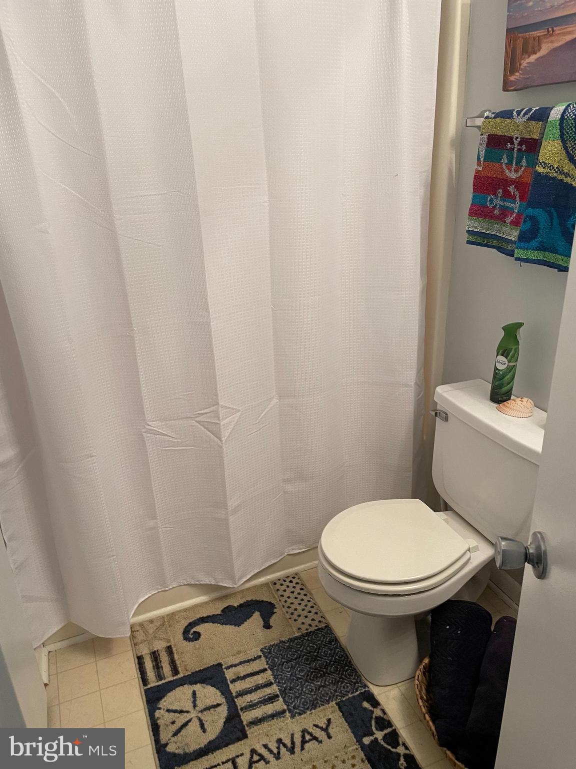 ANNAPOLIS OVERLOOK - Residential