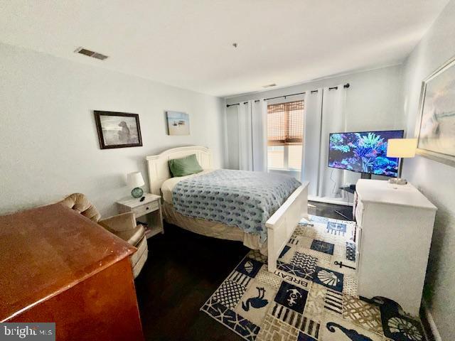 ANNAPOLIS OVERLOOK - Residential