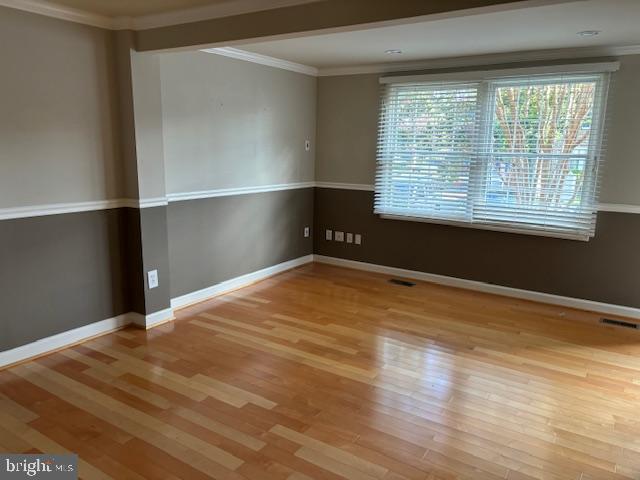 COURTS OF TYSONS - Residential Lease