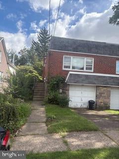 Townhouse For Sale - 20 Elm Avenue<br/> JENKINTOWN, PA 19046