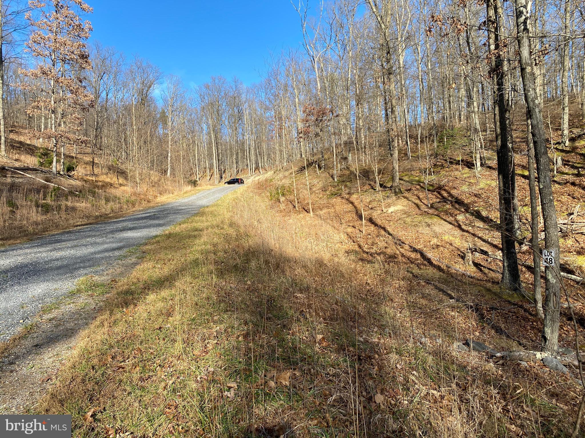 TROUT PASS PARK - Land
