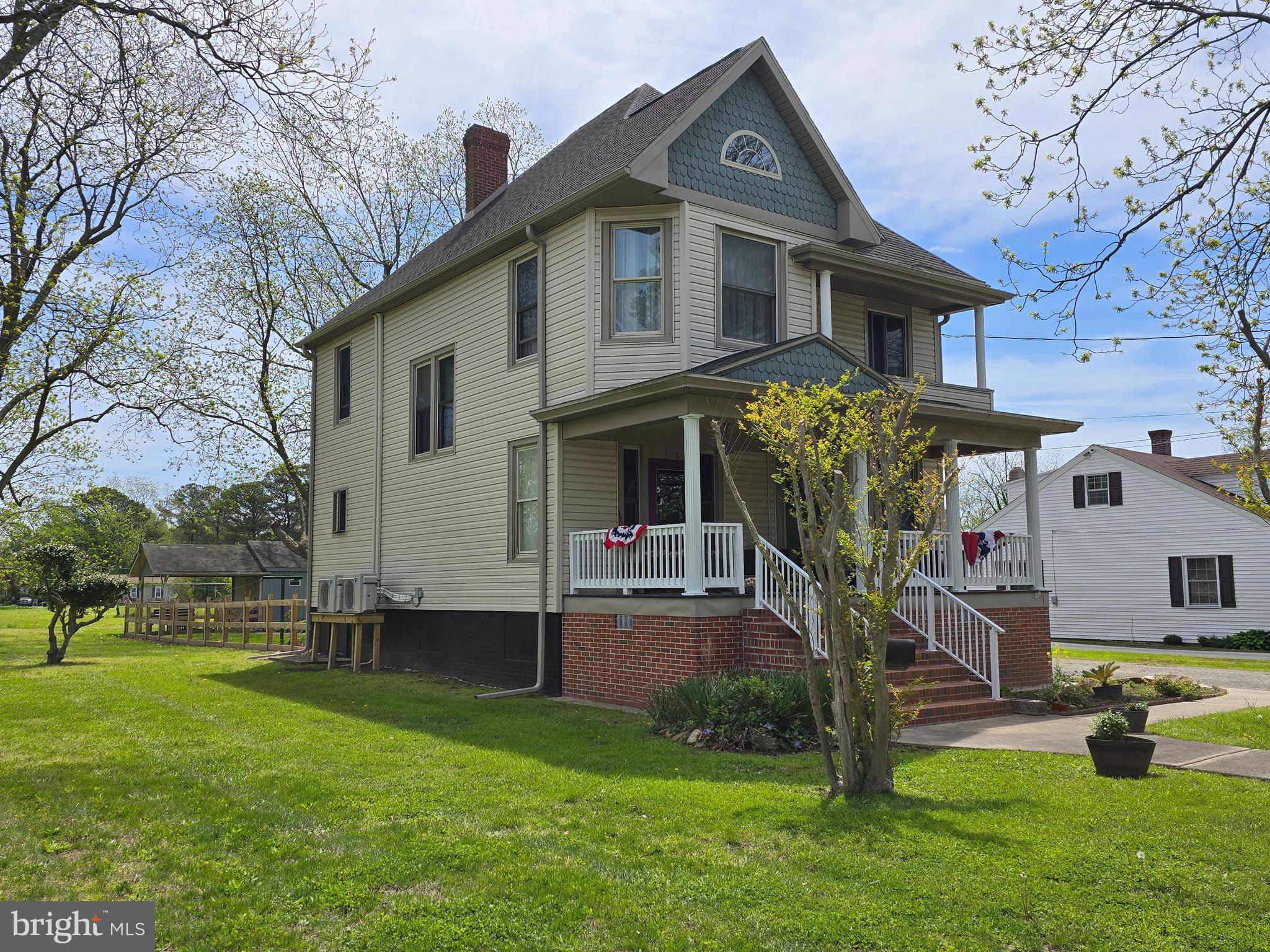 120 N SOMERSET AVENUE