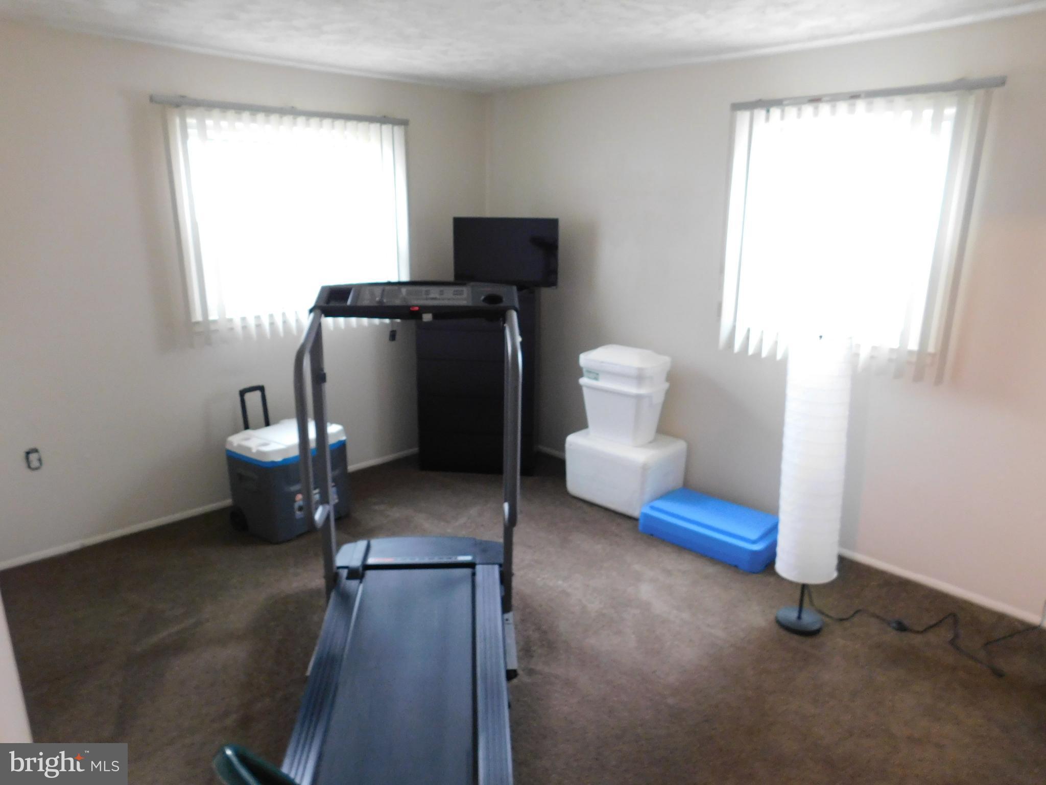 MARLBORO MEADOWS - Residential