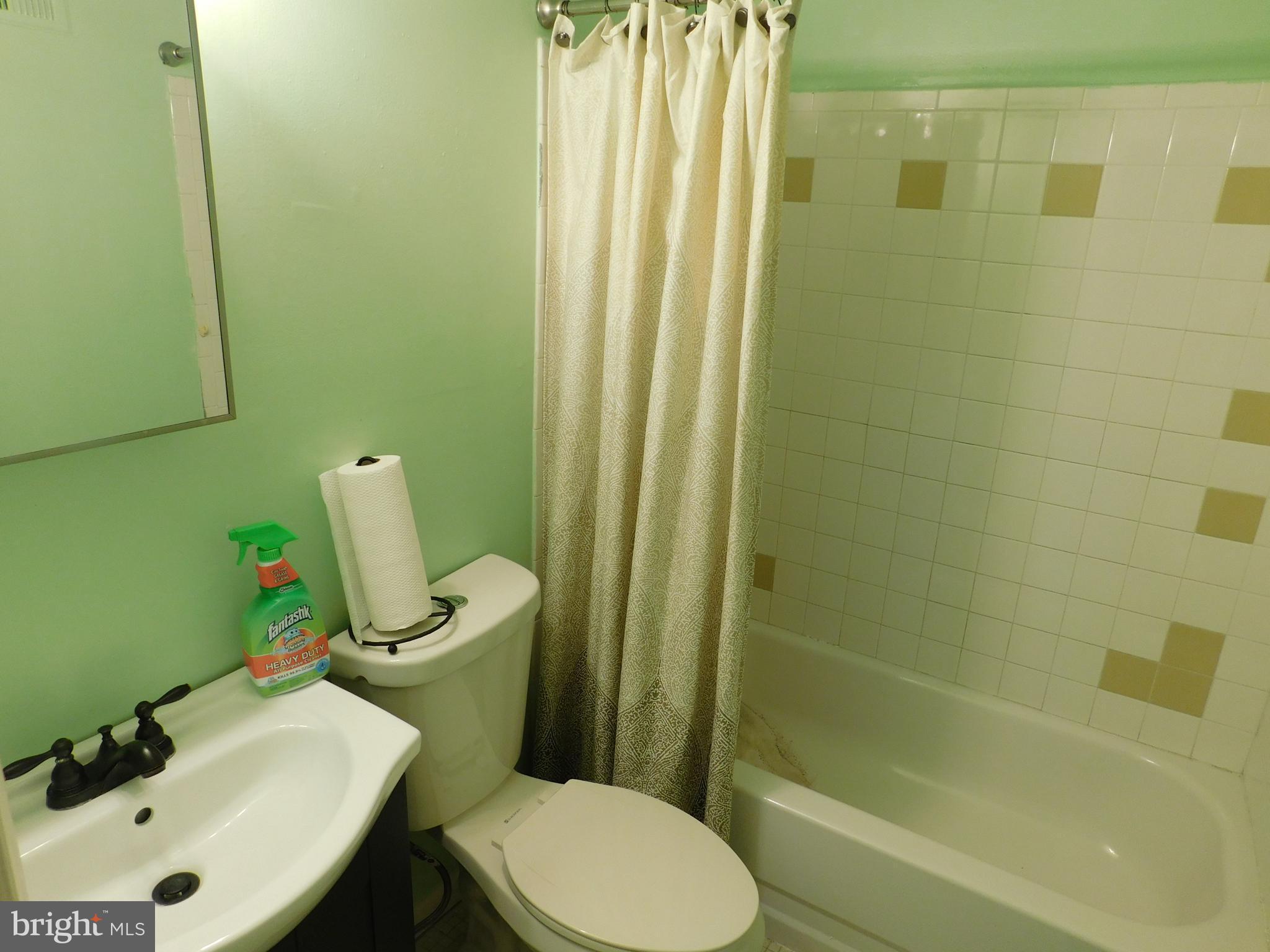 MARLBORO MEADOWS - Residential