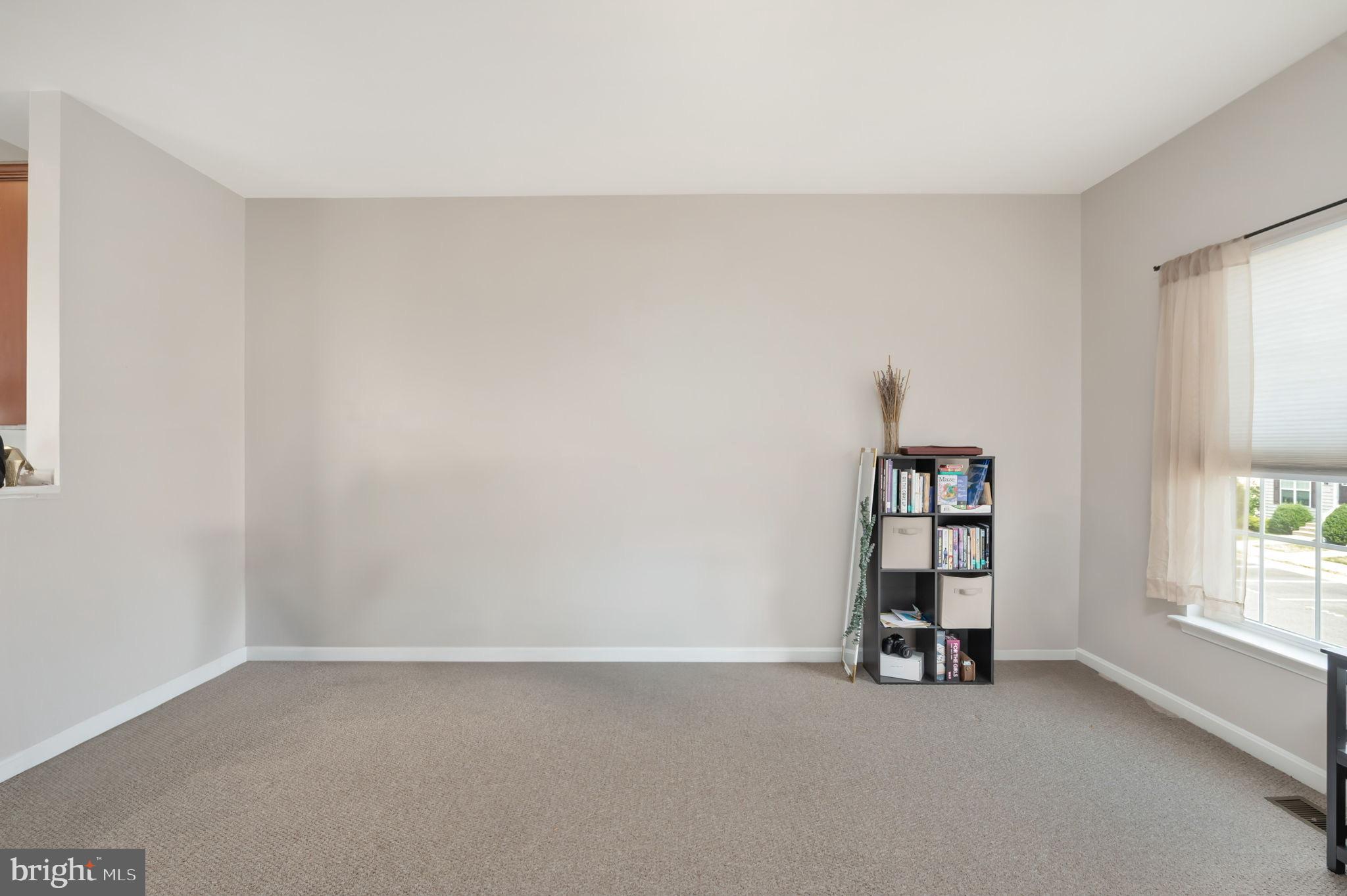 LAKESIDE - Residential