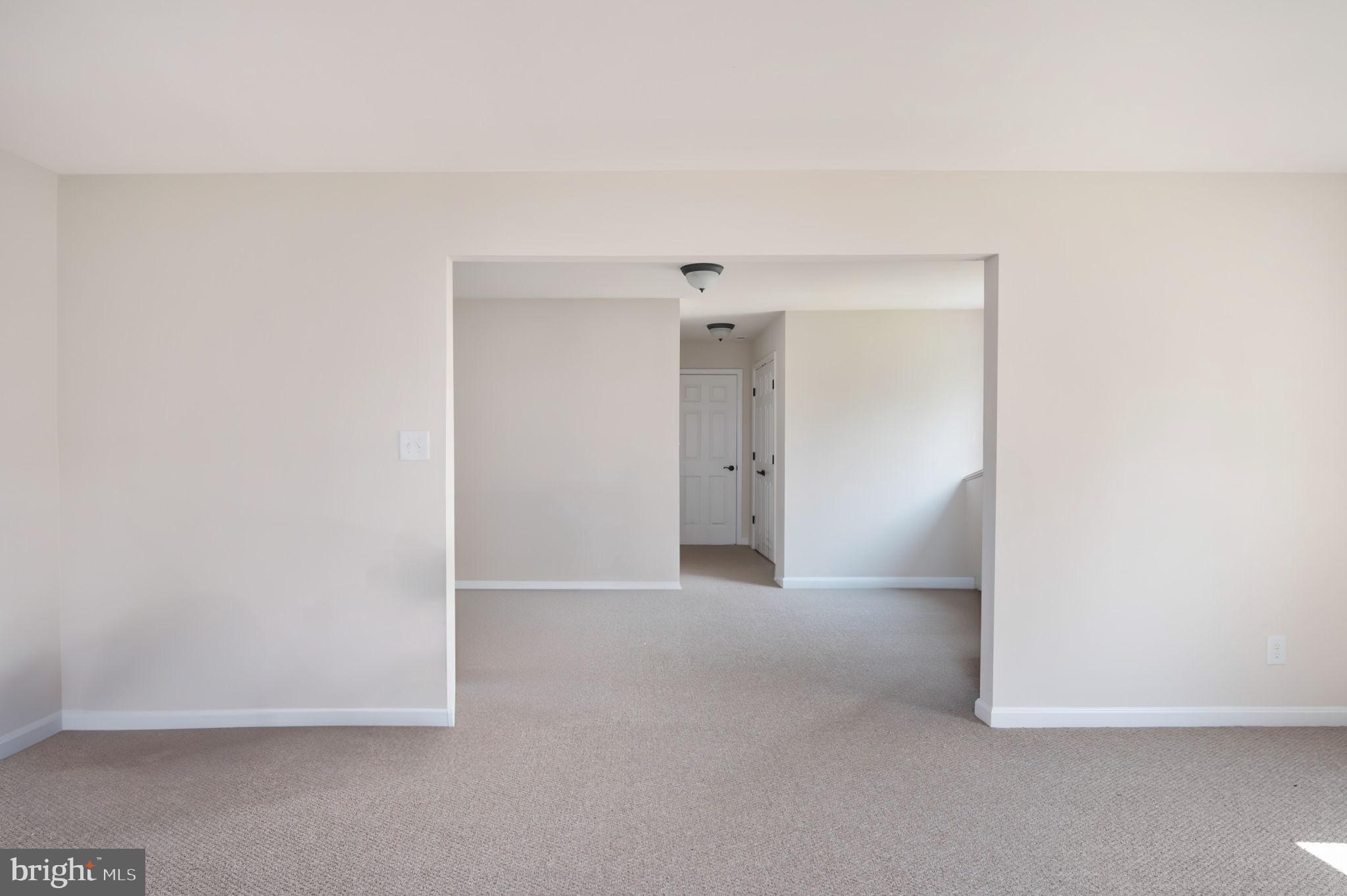 LAKESIDE - Residential